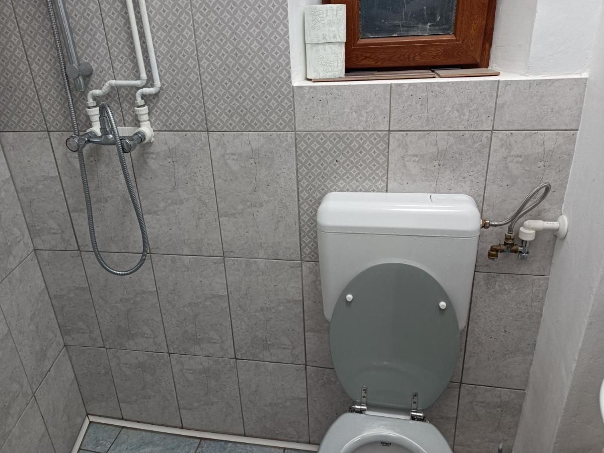 Lux Apartament In The Bubble Of Piata Romana Bukarest Exterior foto