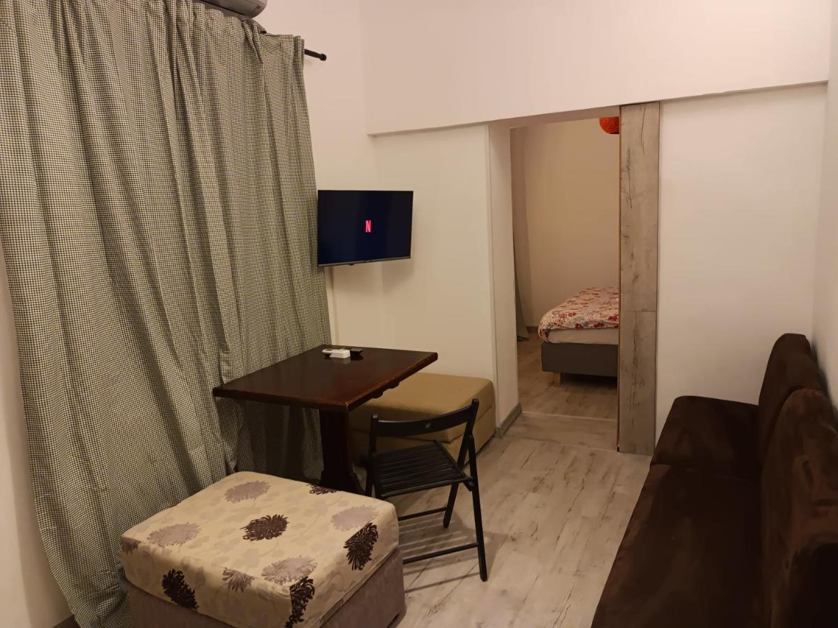 Lux Apartament In The Bubble Of Piata Romana Bukarest Exterior foto