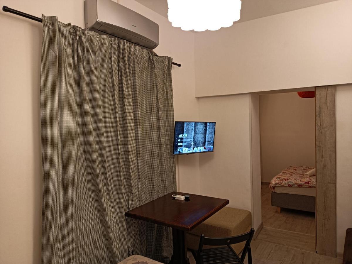 Lux Apartament In The Bubble Of Piata Romana Bukarest Exterior foto